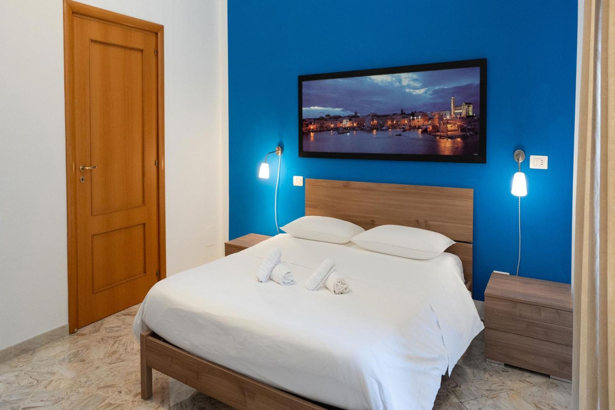 B&B Longobardi Трани Экстерьер фото